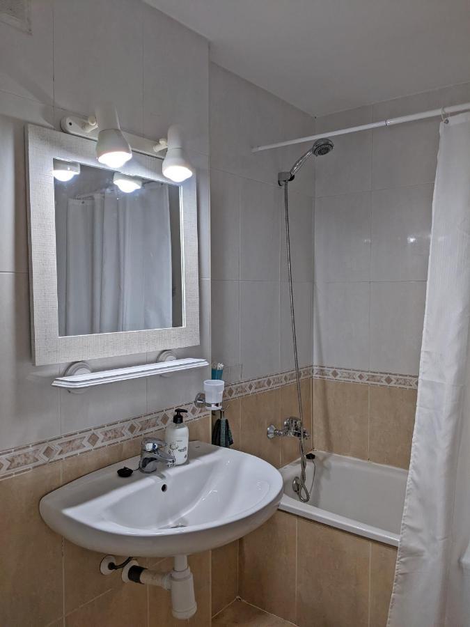 דירות קמברילס Apartamento Piscina Vilafortuny מראה חיצוני תמונה