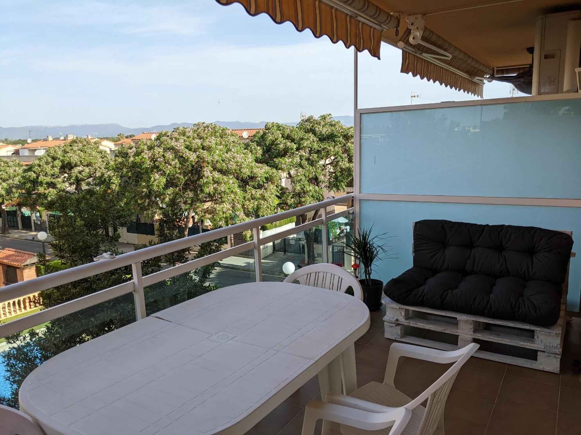 דירות קמברילס Apartamento Piscina Vilafortuny מראה חיצוני תמונה